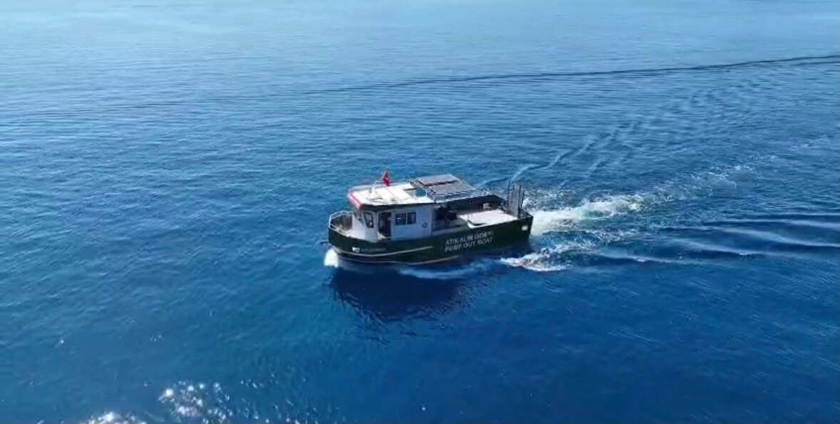 Göcek'te Atık Alım Gemisi Hizmete Başladı: Denizlerden Günlük 23 Ton Atık Toplanacak 5